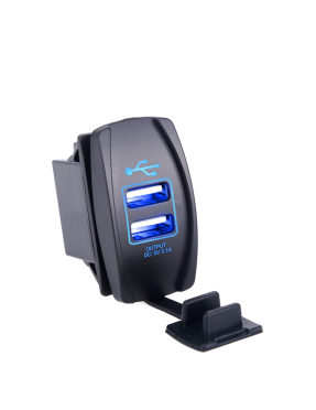 USB зарядка 3.1A в місце штатної заглушки
